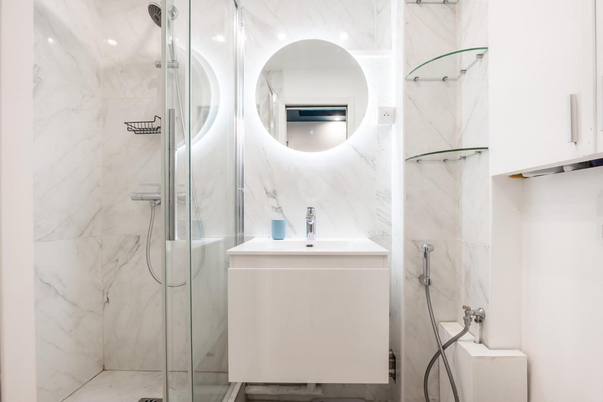 Charming Parisian Home Away From Home In The Heart Of Paris Eksteriør bilde